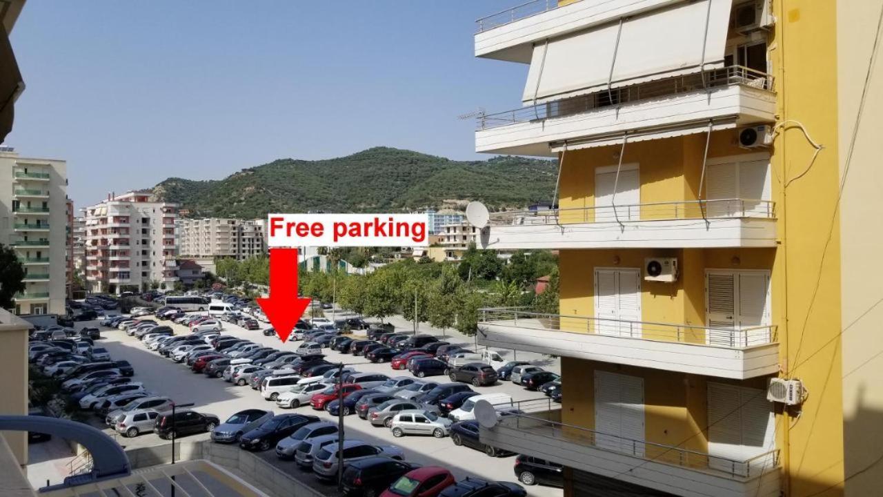 Deluxe Apartment Vlorë Exteriör bild